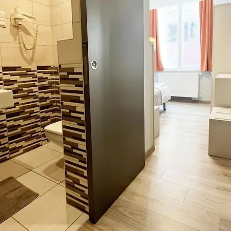 Central Budapest- Podmaniczky Unit 4 Apartman *